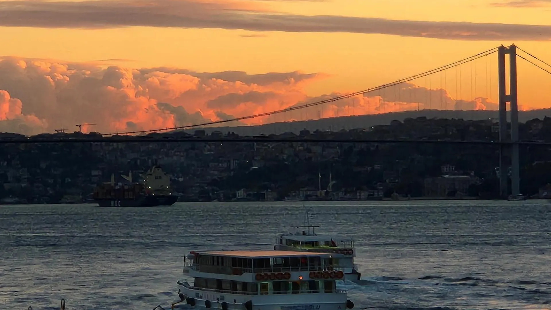 Daire Stunning 1Br W Sea View Close To Galataport ! İstanbul