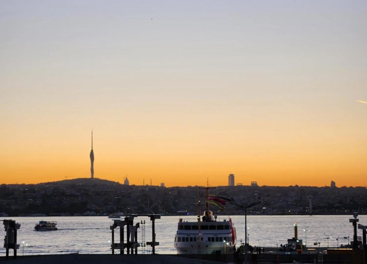 Stunning 1Br W Sea View Close To Galataport ! イスタンブール